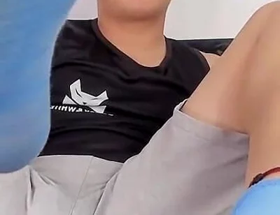 Love the Feet of Your Master Tomasstyl in Its Blue Sports Tights