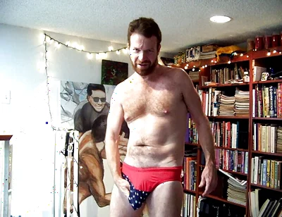 A Tour of Hairyartist Will in 9 Fleeting Moments