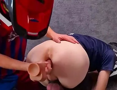 My Boyfriend Fucked Me Deep with a Dildo