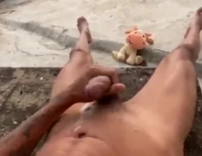 A Cumshot to Relieve Stress in the Backyard