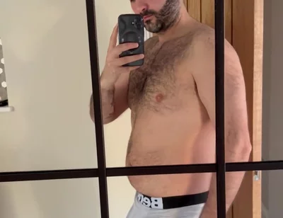 Who’s Gonna Get on His Knees and Start Sucking Like a Lollipop?
