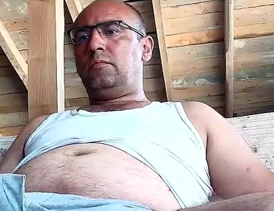Stepdaddy Is Live Streaming and Finally Ejaculates.