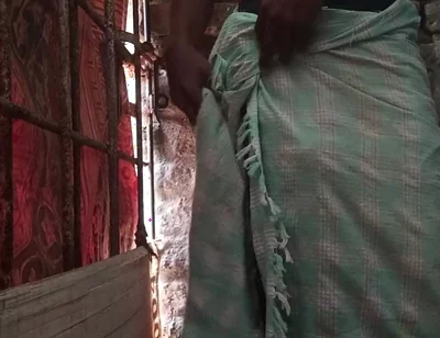 Indian Tamil Boy Ready to Bathing Video