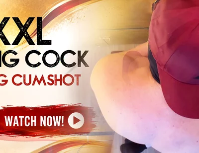 Xxl Cock at the Gloryhole