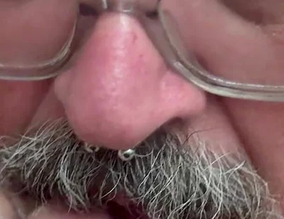 Stepdaddybearaz Feeding His Cock to Chefbarez