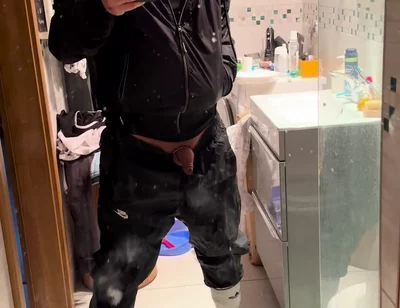 Pissing Scally