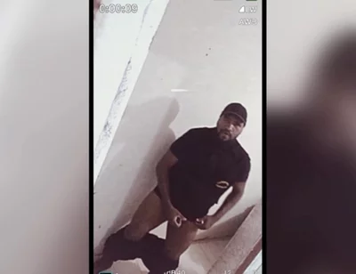 Security Guard Masturbating at Work