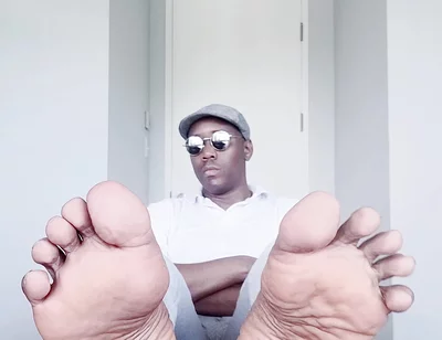 Male soles in the office 5. 2026