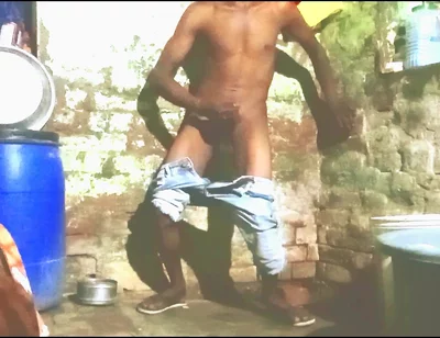 Meet a Indian Boy Hot Bedroom Fuck Seeking the Single Men