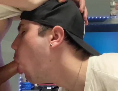 Deepthroat - He Cum on My Face