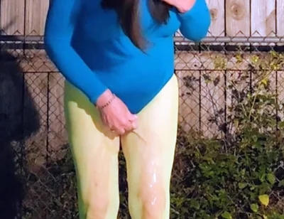CD Outdoors Pissing My Nylon Pantyhose, Feet and Shoes.