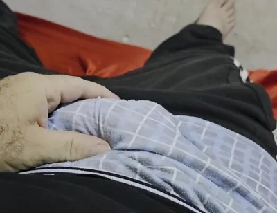 Who Wants to See My Nice Penis?