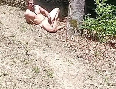 In Sight of the Road Rough Fap with Cumshot on Belly