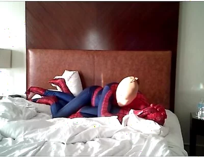 Spiderman Humped By Stocking Faced Spiderman