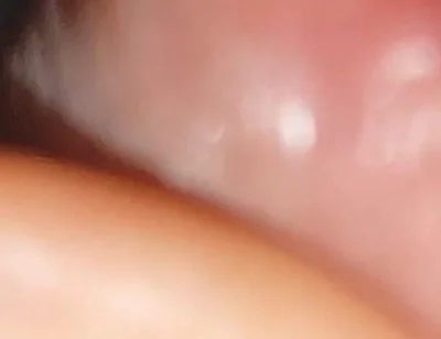 Hot Daddy in Close-up of the Inside of the Glans!