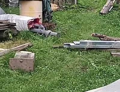 Naked in the Garden: Dirty Handjob in the Pool