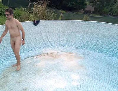 Naked in the Garden: Dirty Handjob in the Pool