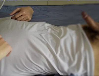 [nipple Masturbation / Nipple] A Boy Who Is All The Time While Masturbating With His Nipples From The Top Of His Clothes And Making Him Excited