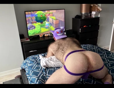 See Me Try Out a New Toy!