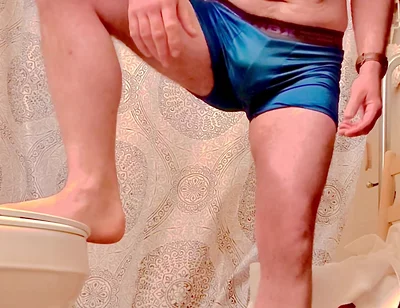 Benni Boiz Tight Manly Body for His Bottom