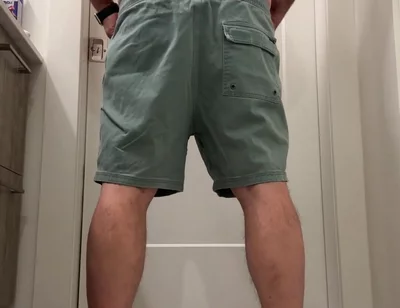 Love for you to pull my shorts down and go to town on my asshole