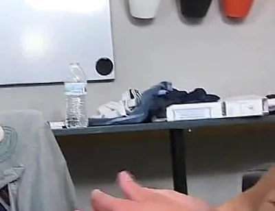 Jordan Thomas Fucks Tyson Pierce