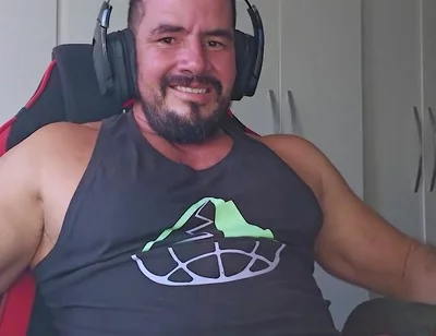 Work My Big Dick While I Play