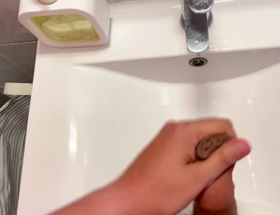 Quick Jerk off and Playing with My Cum