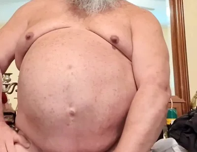 Big Bellied Stepdaddy Shoots a Fresh Load for You