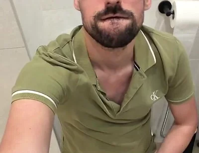 Hot Stepdaddy Jerking off in Bathroom