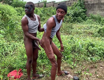 Bareback Gay Hunk Ass Fucked Hard Outdoor