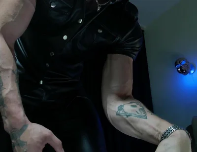Muscle Worship