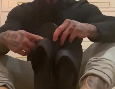 I Make You Smell My Stinky Flip Flops