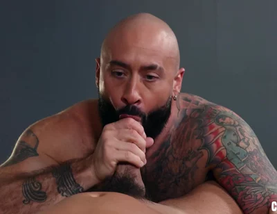 Raw: Sultry Latinos Share A Kiss