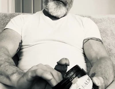 Hot B&w Bate