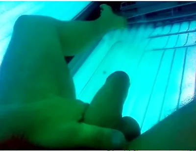 Justa9er Playing Around In Tanning Bed With My Big White Cock