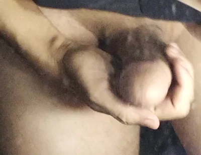 New Pictures of an Arab Penis After Showering