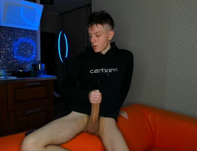 Horny College Twink Edges Huge Cock Until Explosive Cumshot