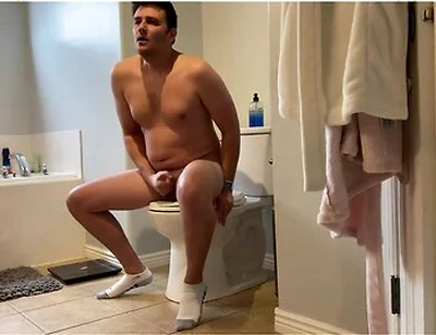 Watch Me Cum On The Floor While I Have A Dildo Up My Arse