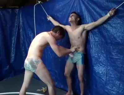 Hot Wrestling