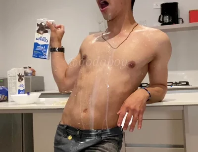 Shower Milk and Cum